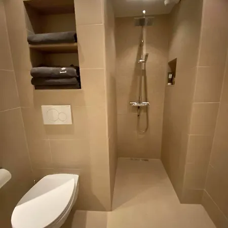 Unique House Centrally Located In Nordnes Вилла